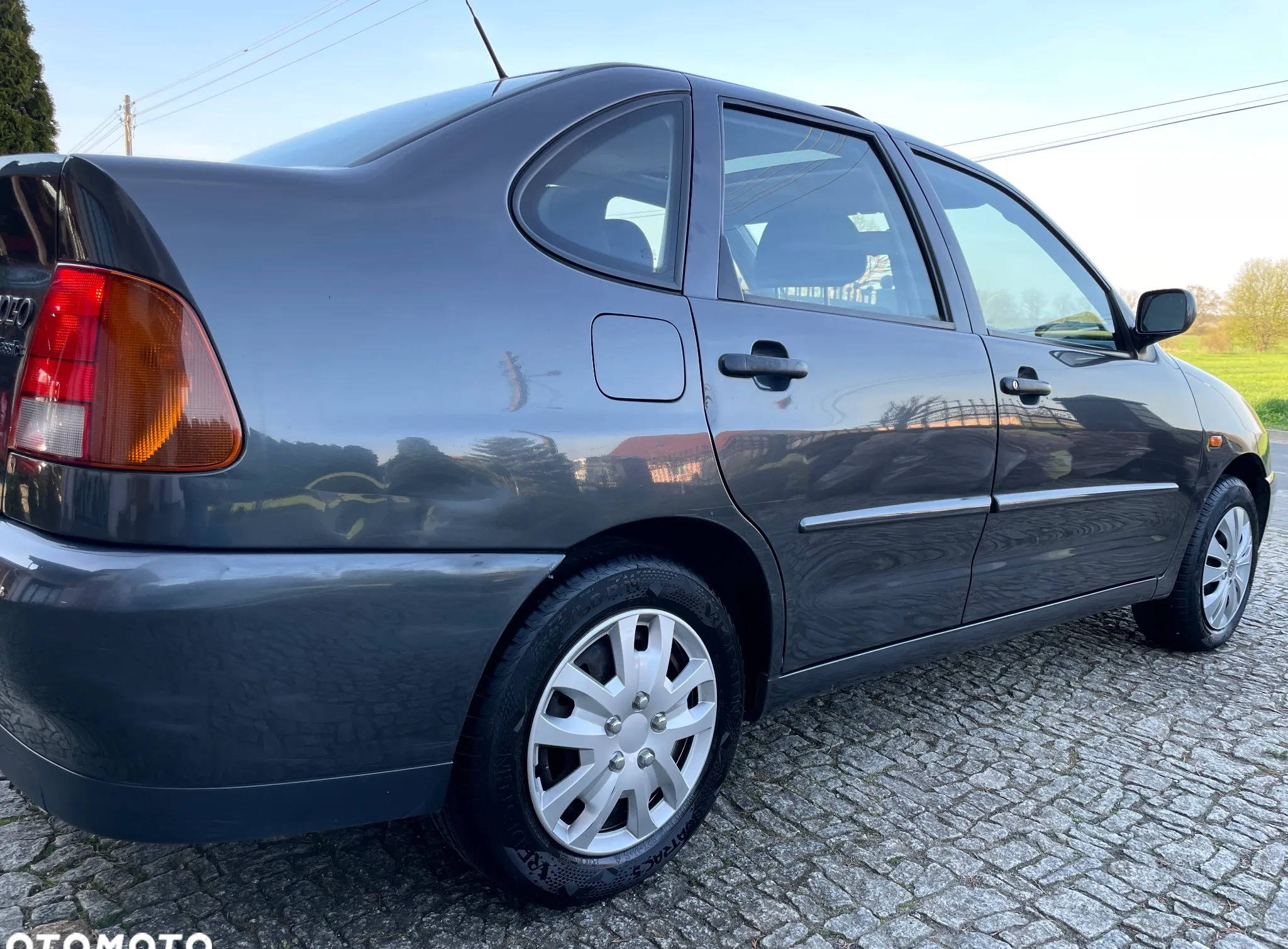 Volkswagen Polo cena 9900 przebieg: 72105, rok produkcji 1997 z Zamość małe 667